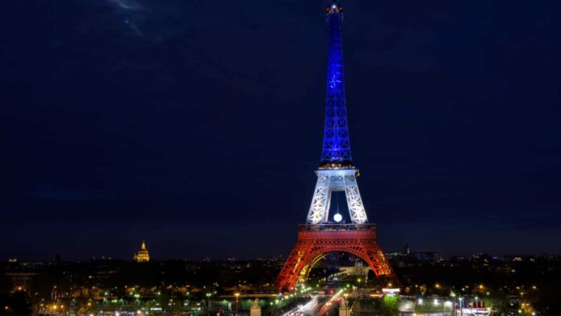 انخفاض استهلاك الكهرباء بنسبة 10% في فرنسا خلال الشتاء الماضي: دروس مستفادة